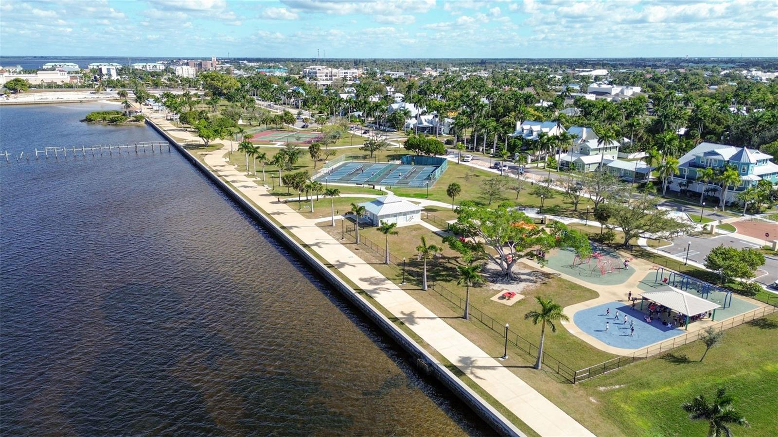 PUNTA GORDA - Residential