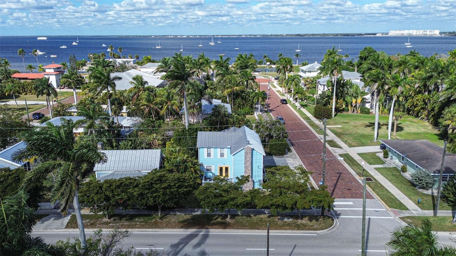 PUNTA GORDA - Residential