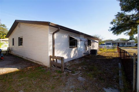 A home in TAMPA