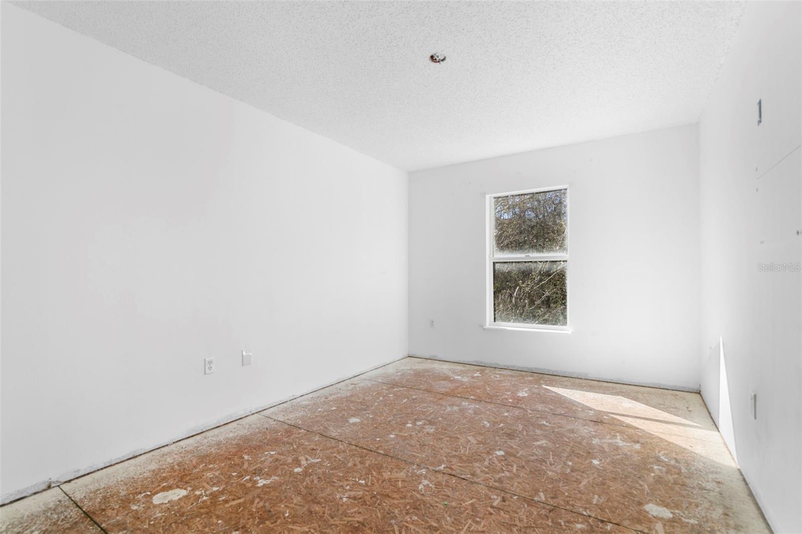 04 FAIRWAYS - Residential