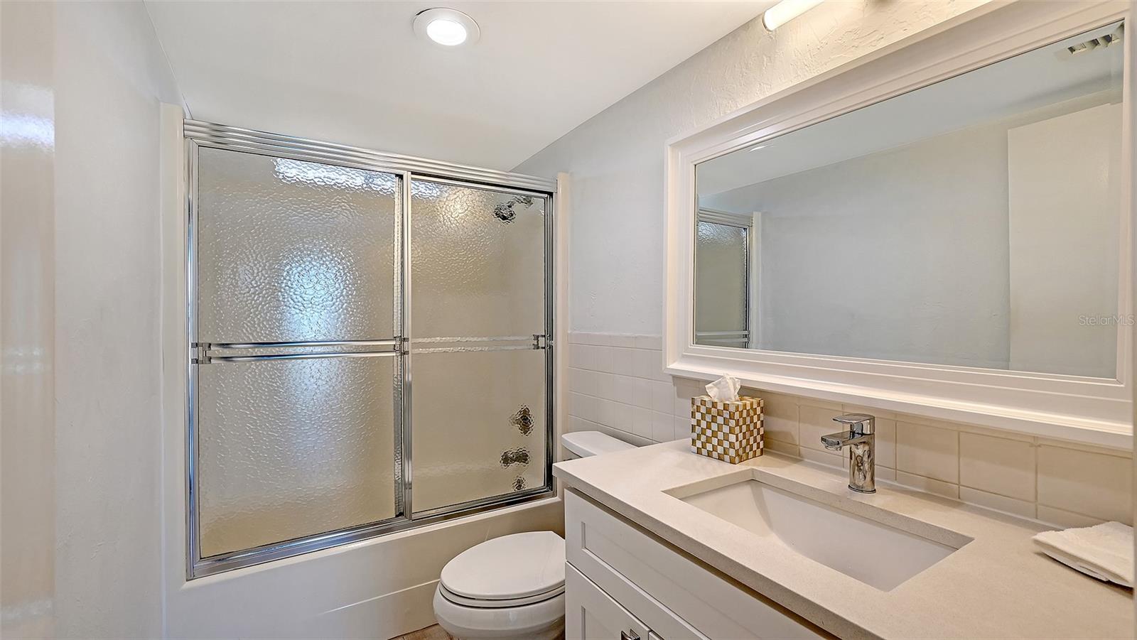 WINDWARD BAY AMD - Residential