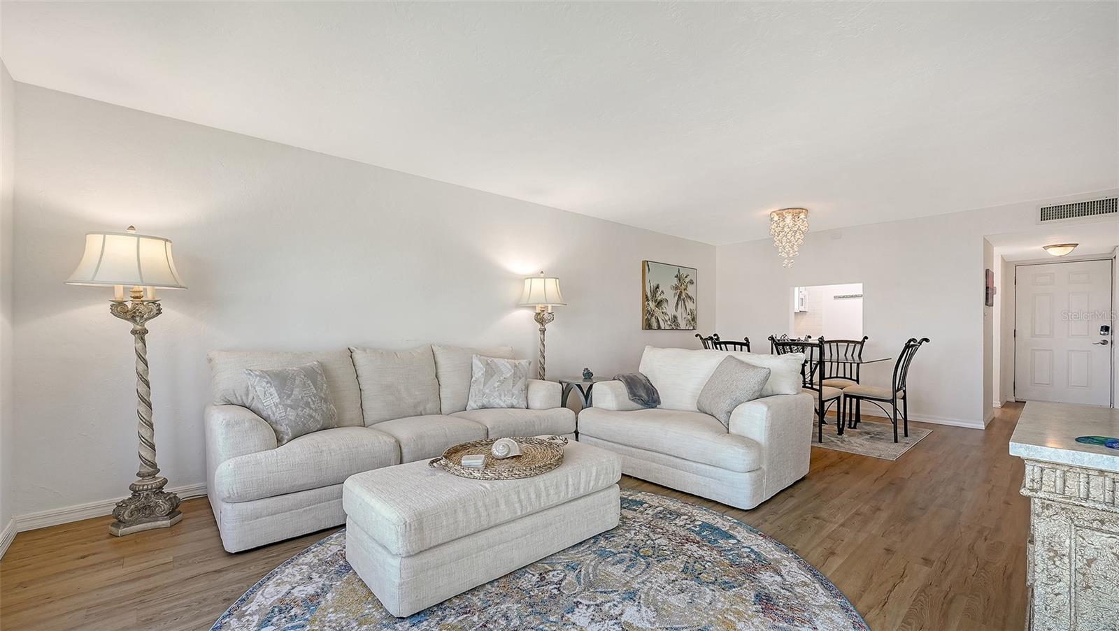 WINDWARD BAY AMD - Residential