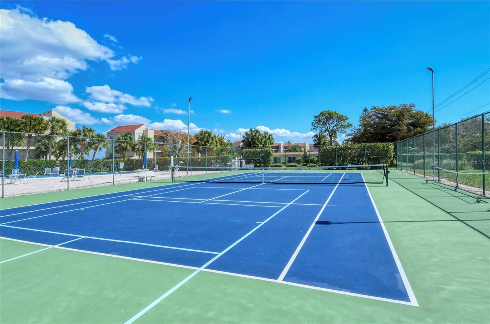 WINDWARD BAY AMD - Residential