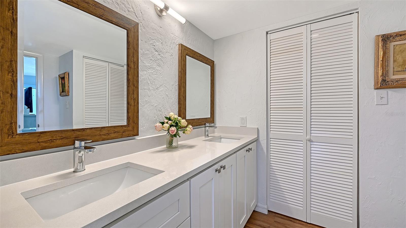 WINDWARD BAY AMD - Residential