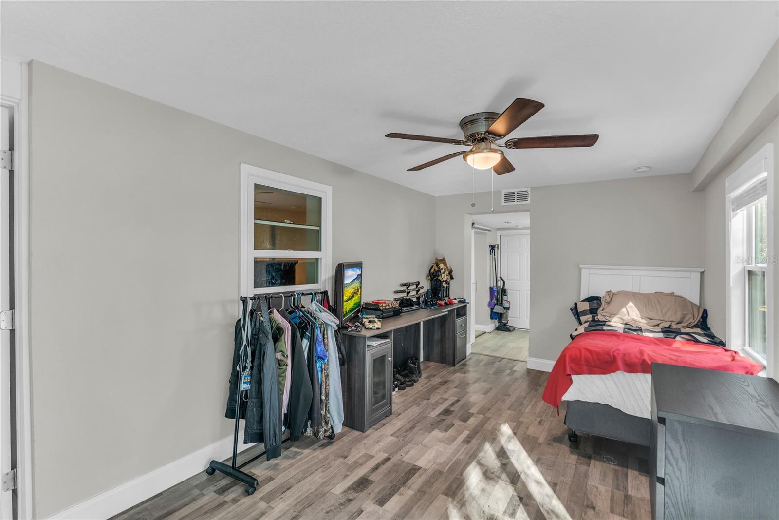 ACREAGE & UNREC - Residential