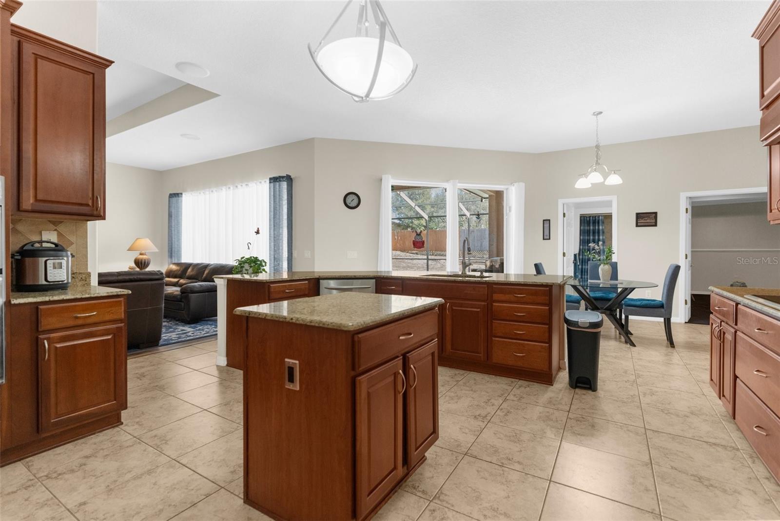 WOODHAVEN ESTATES - Residential