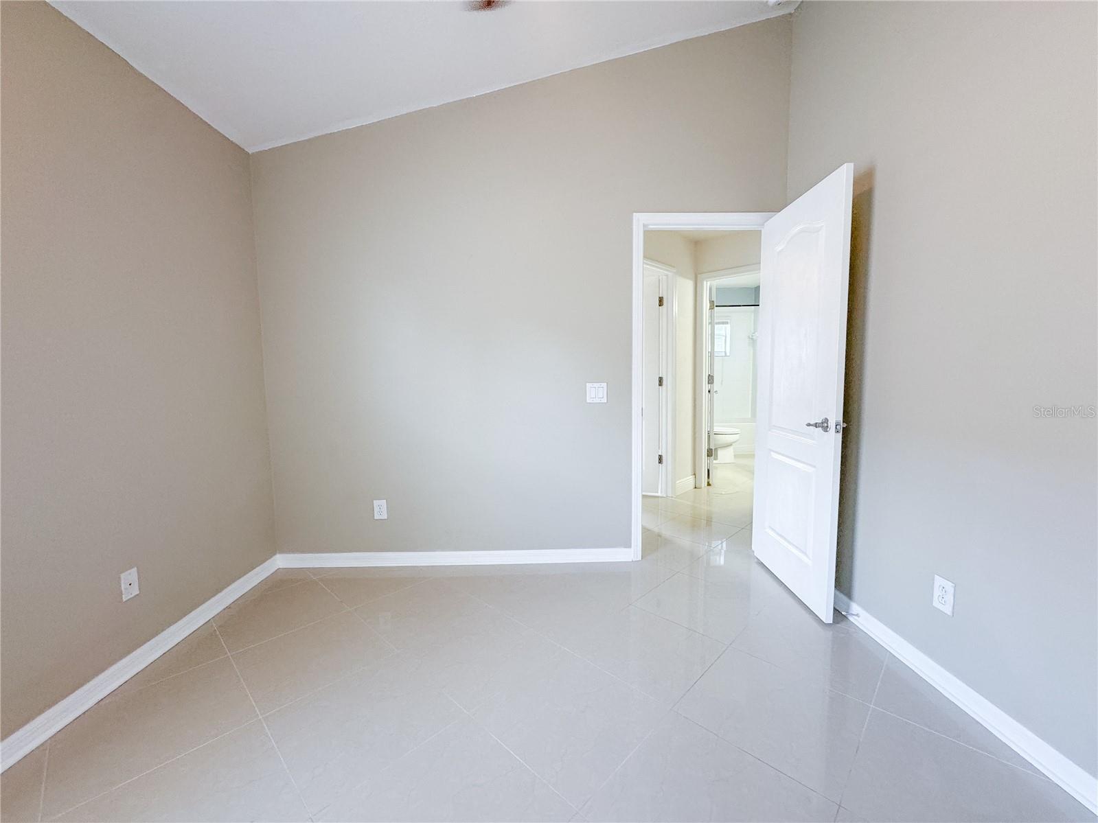 MEADOW POINTE 04 PRCL J - Residential