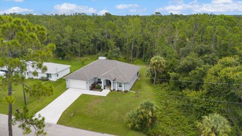 A home in NORTH PORT