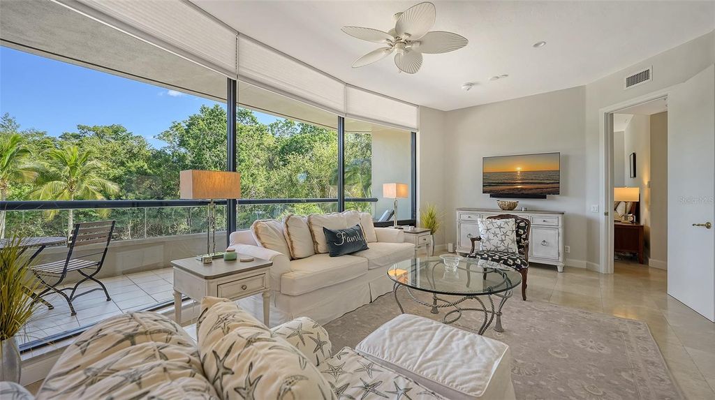 Photo of 1241 Gulf Of Mexico Drive #111, Longboat Key, FL 34228 (MLS # A4684166)