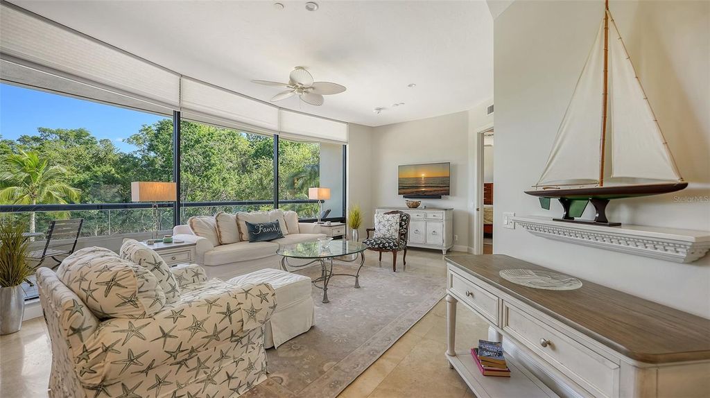 Photo of 1241 Gulf Of Mexico Drive #111, Longboat Key, FL 34228 (MLS # A4684166)