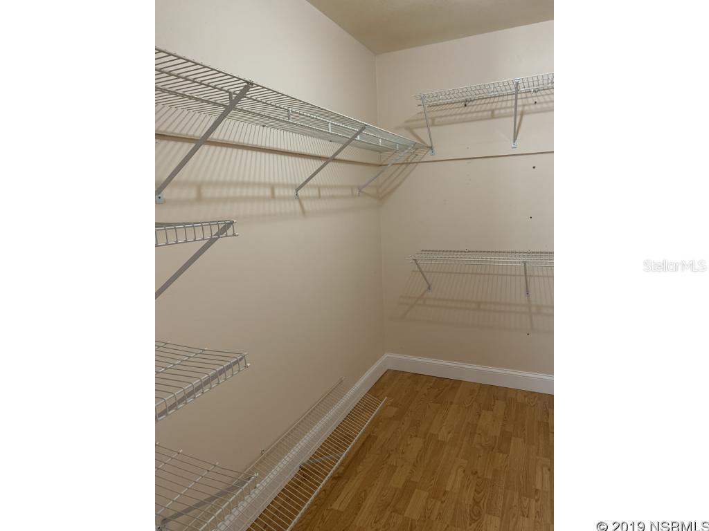 Florida Shores 01 - Residential