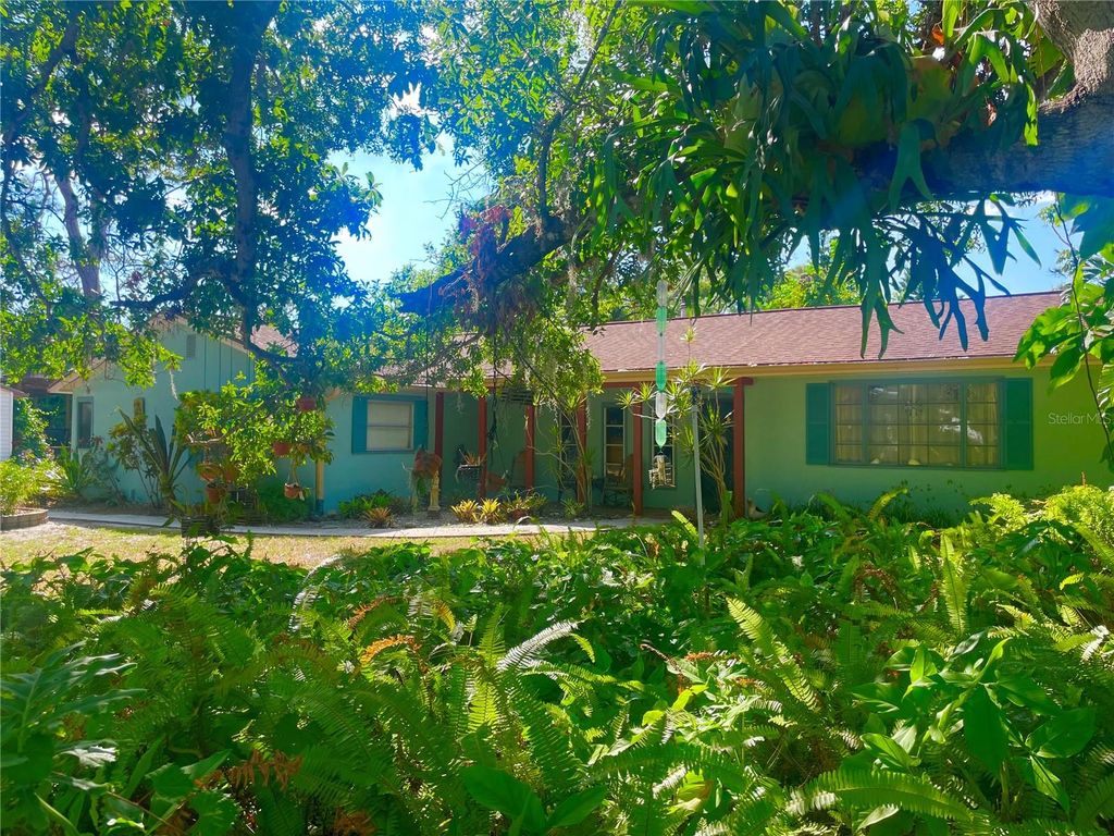 Indian Beach Sarasota Florida Homes for Sale 63 Photo of 550 46th Street, Sarasota, FL 34234 (MLS # A4668768)