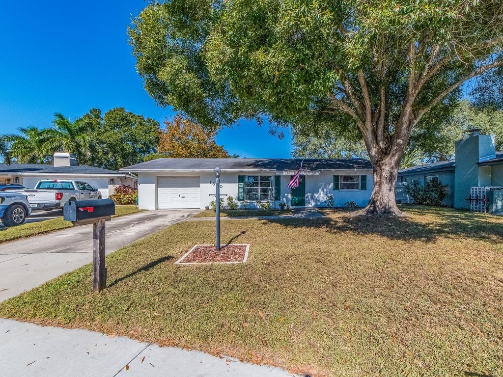 Photo of 1820 Driftwood Circle N, Oldsmar, FL 34677 (MLS # TB8447176)