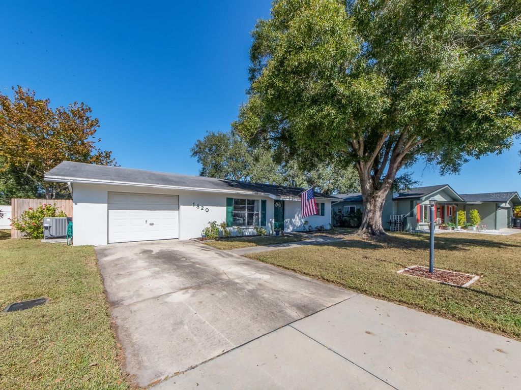 Photo of 1820 Driftwood Circle N, Oldsmar, FL 34677 (MLS # TB8447176)