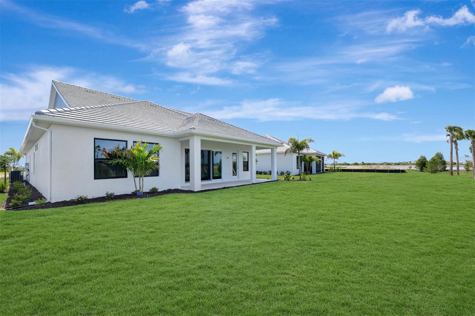 PALMERA AT WELLEN PARK - Residential