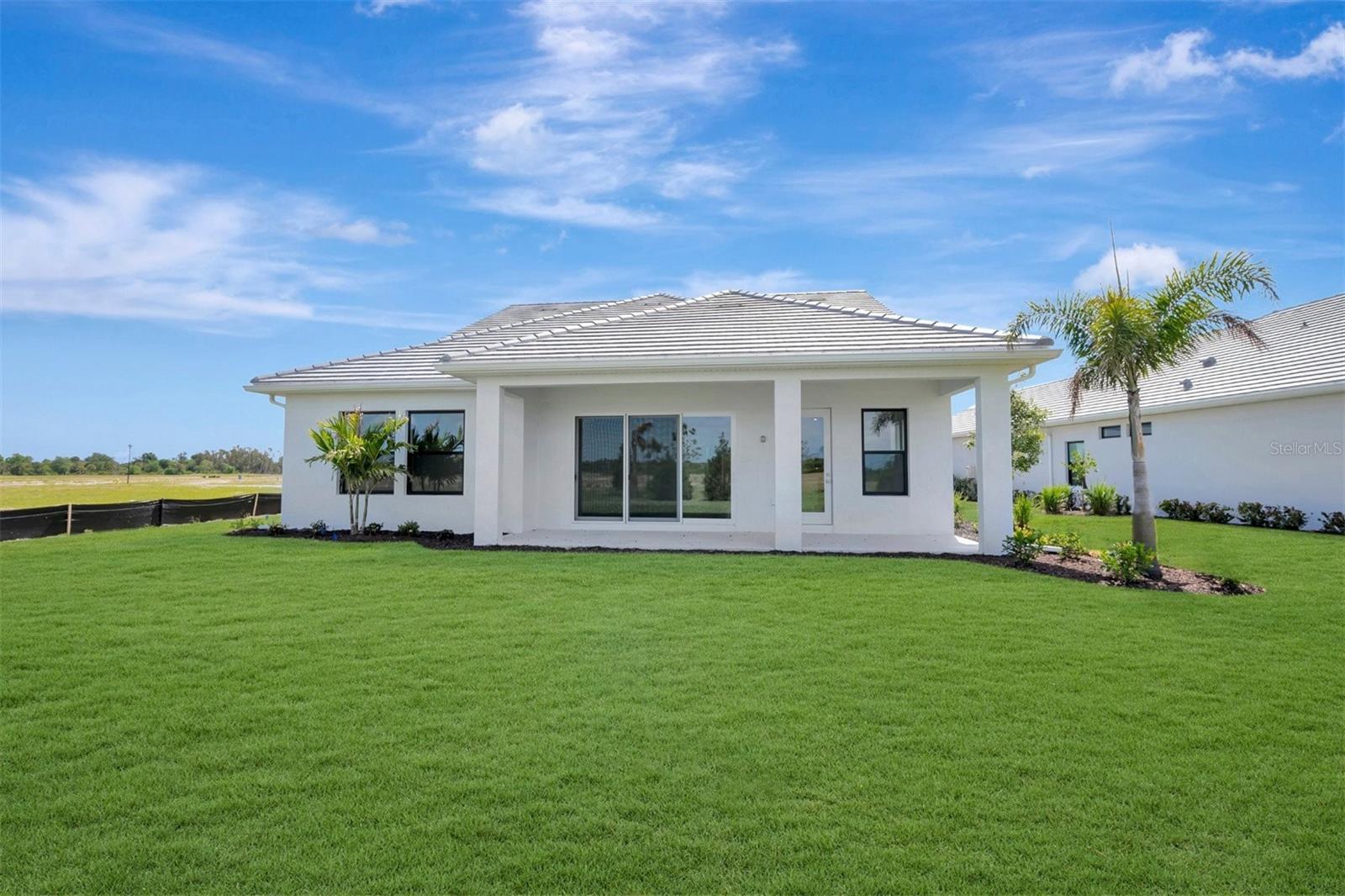PALMERA AT WELLEN PARK - Residential