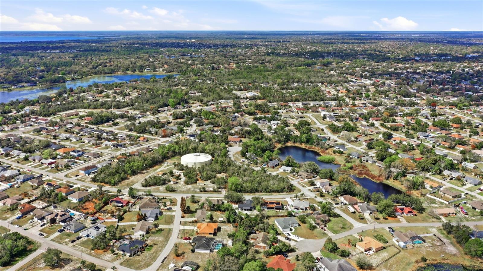 DELTONA LAKES - Land