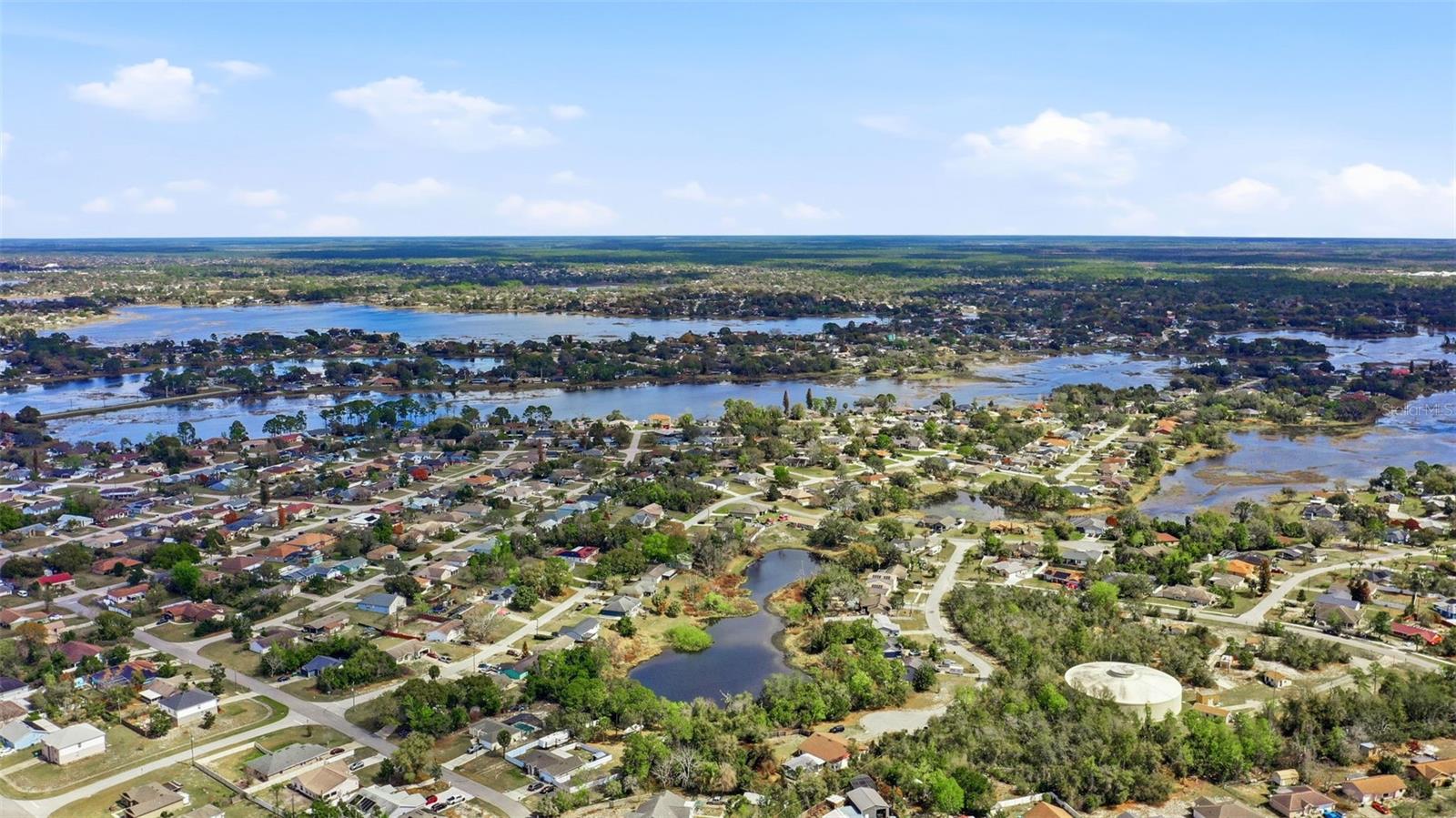 DELTONA LAKES - Land