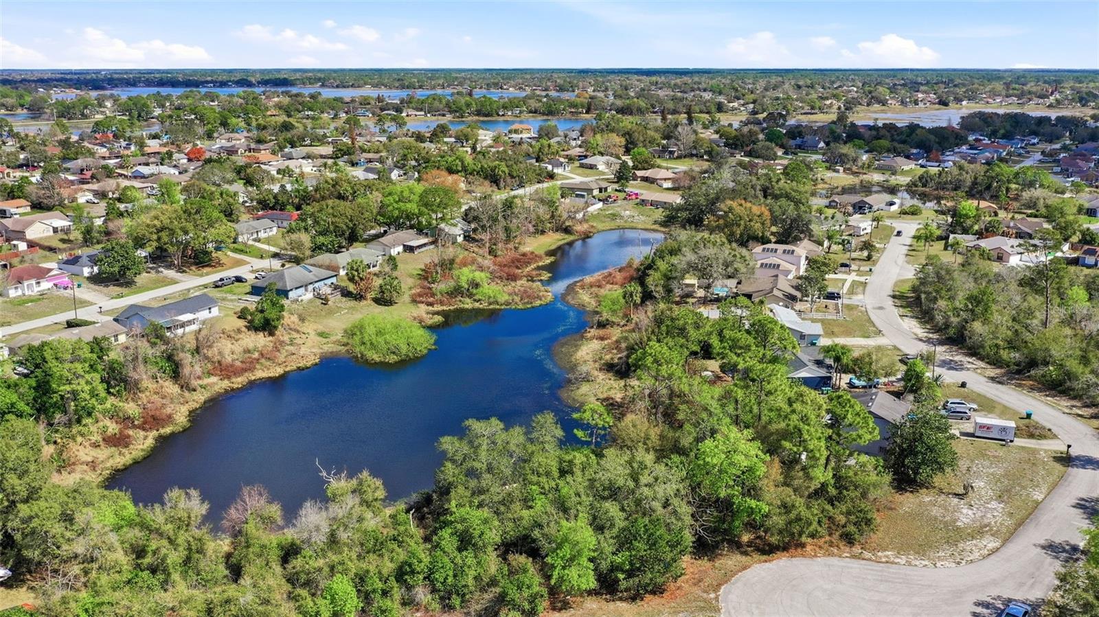 DELTONA LAKES - Land