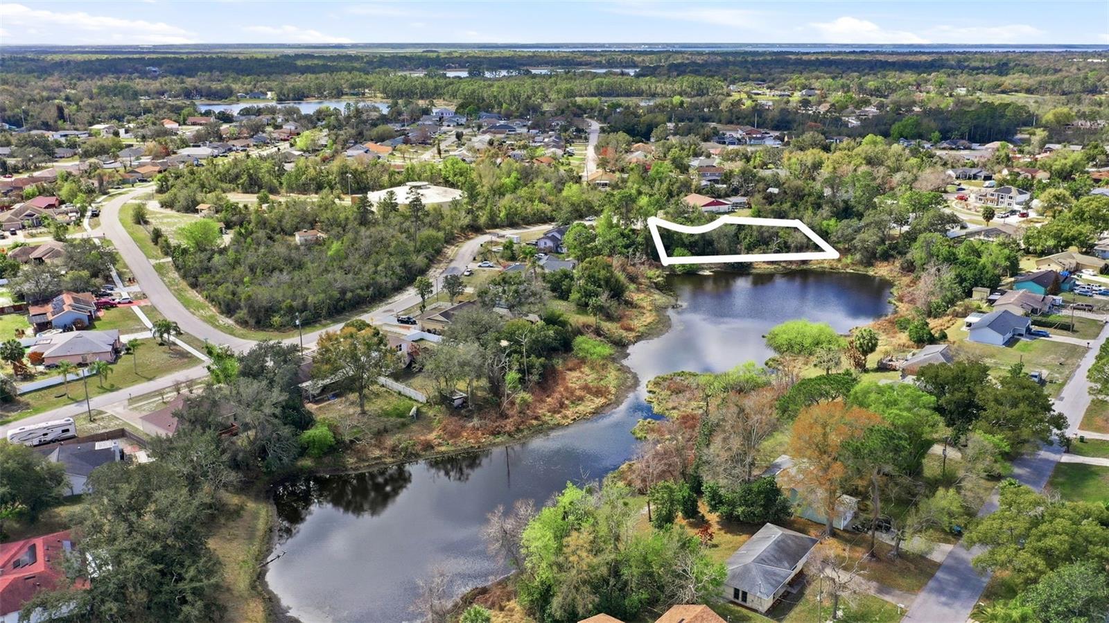 DELTONA LAKES - Land