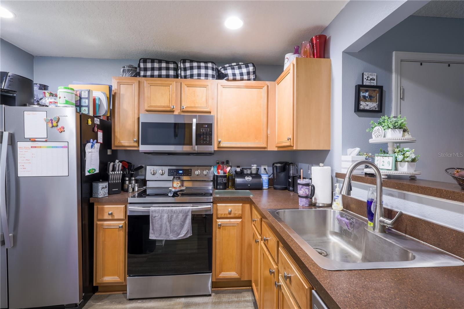 ST CHARLES PLACE PH 5 - Residential Lease