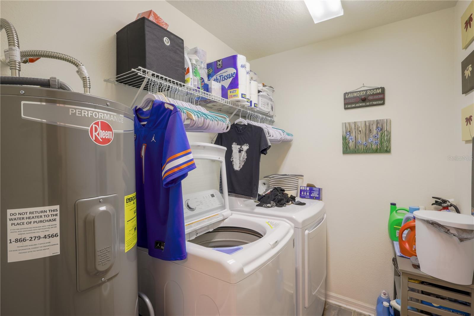 ST CHARLES PLACE PH 5 - Residential Lease