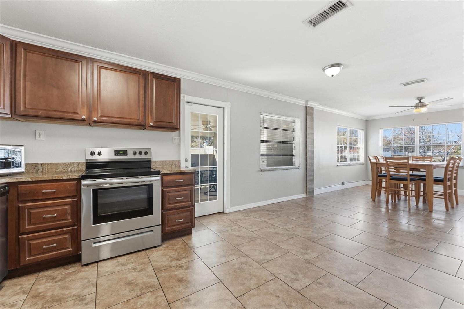 DREWS JOHN H SUB BLKS 1 TO 10 - Residential