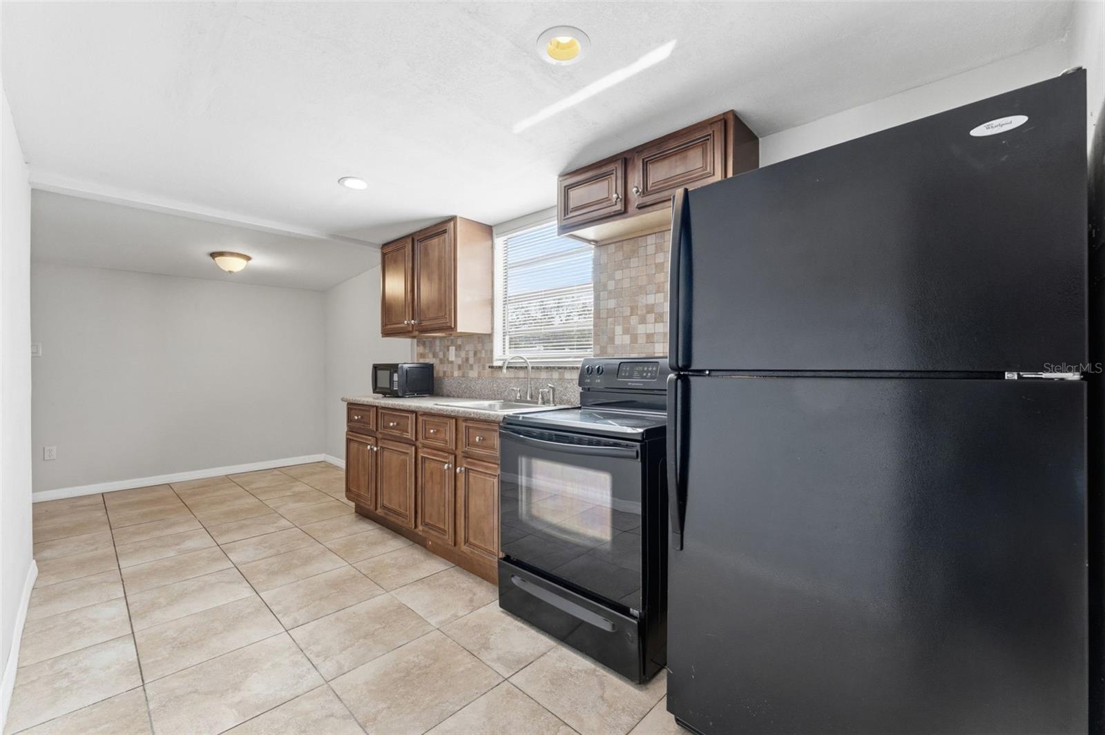 DREWS JOHN H SUB BLKS 1 TO 10 - Residential