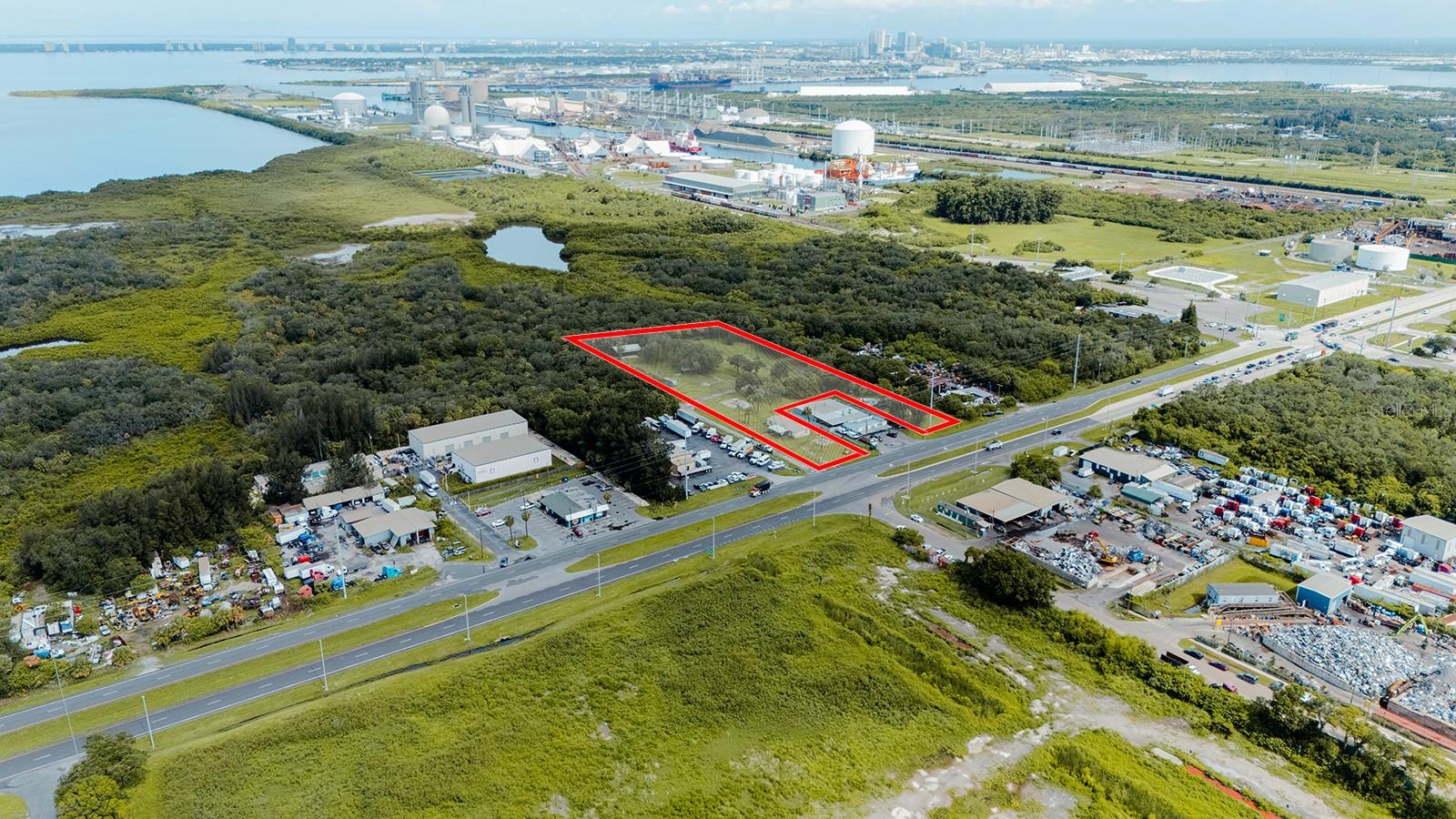 SOUTH TAMPA VILLA SITES - Land