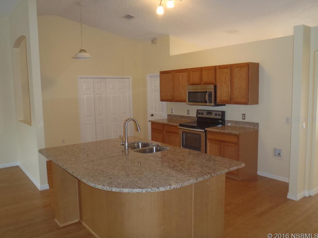 Florida Shores 01 - Residential