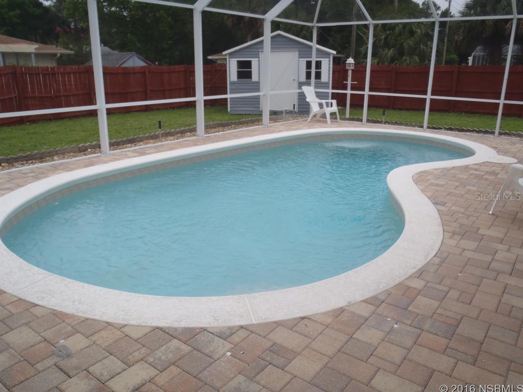 Florida Shores 01 - Residential