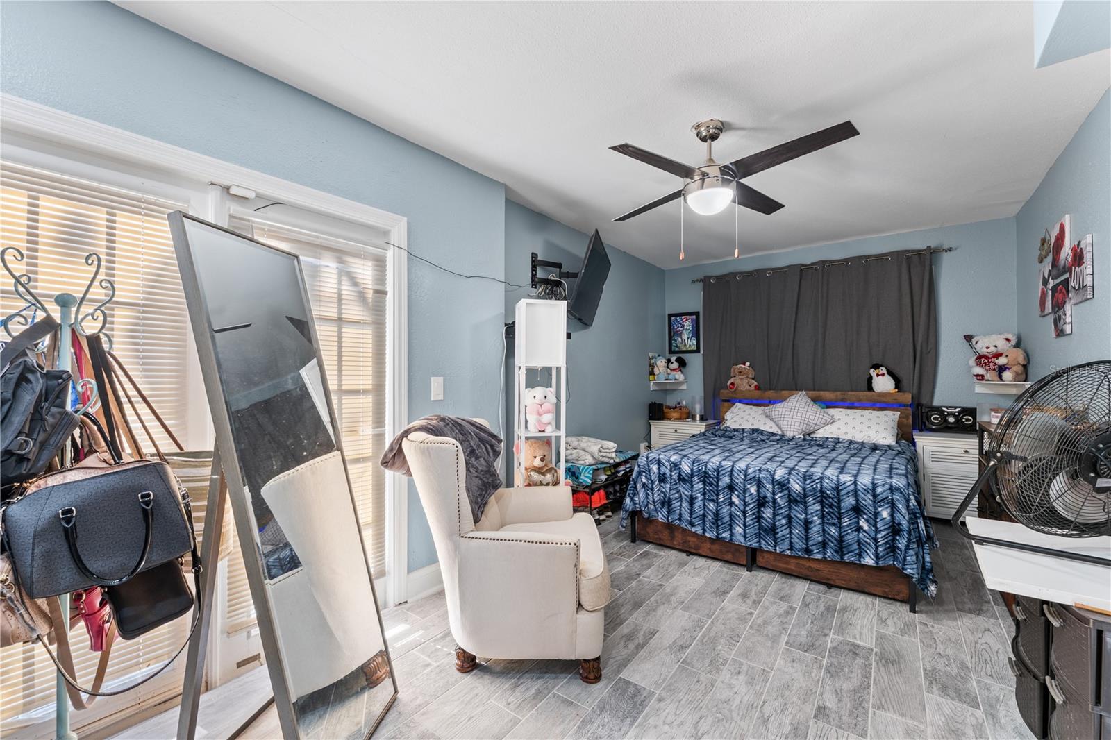 CARPENTER PARK - Residential