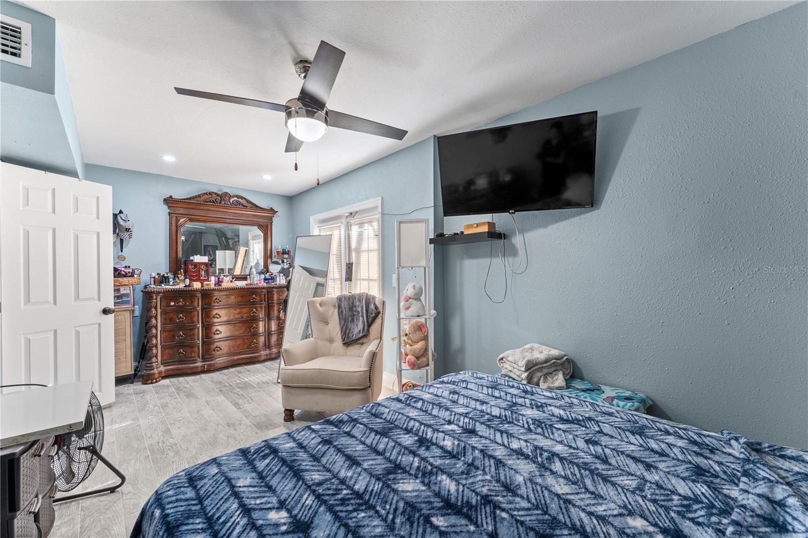 CARPENTER PARK - Residential