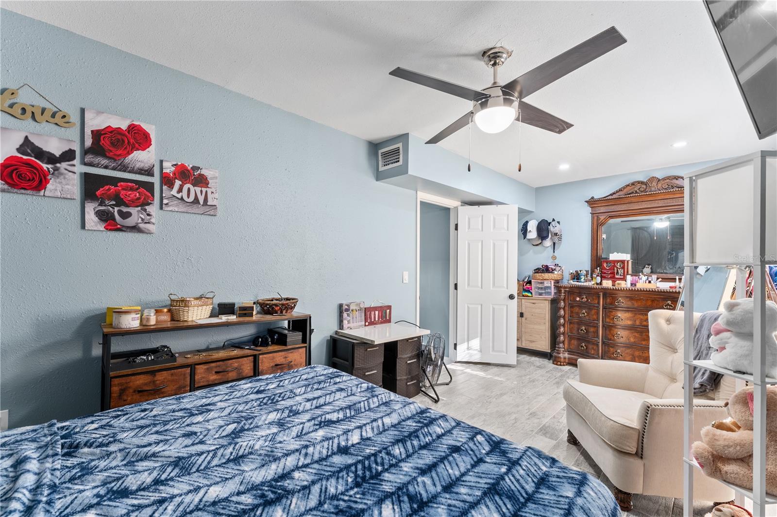 CARPENTER PARK - Residential