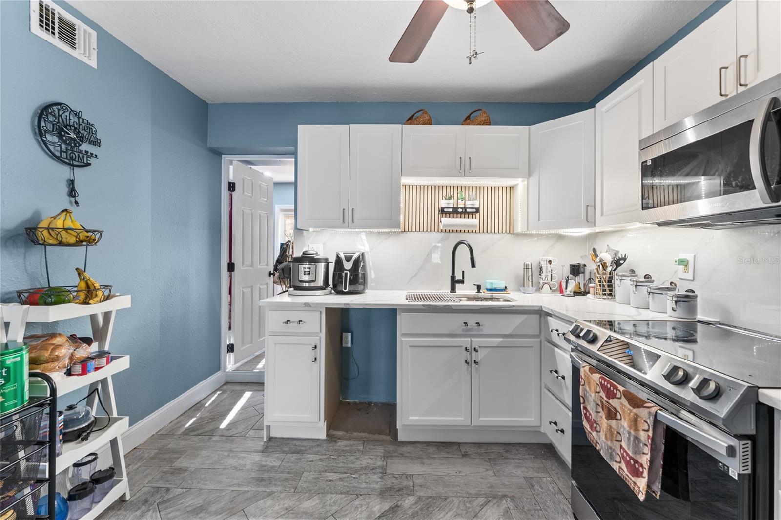 CARPENTER PARK - Residential