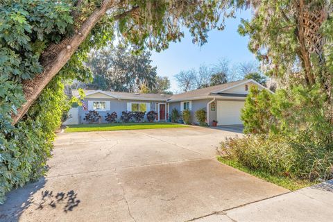 Photo of 935 Big Tree Road, South Daytona, FL 32119 (MLS # V4946491)