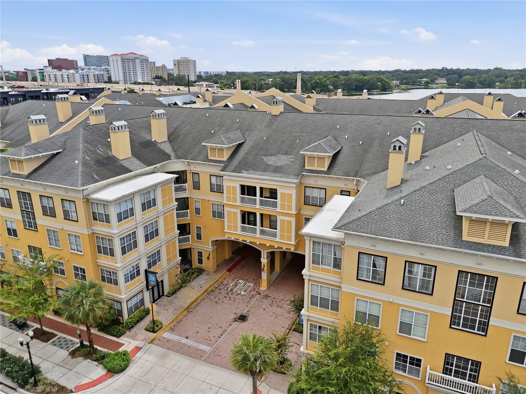 Photo of 860 N Orange Avenue #371, Orlando, FL 32801 (MLS # O6429397)