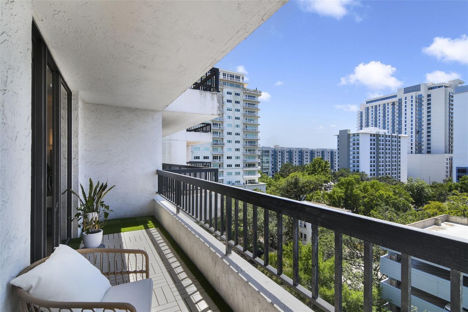 530 E CENTRAL BOULEVARD 803
