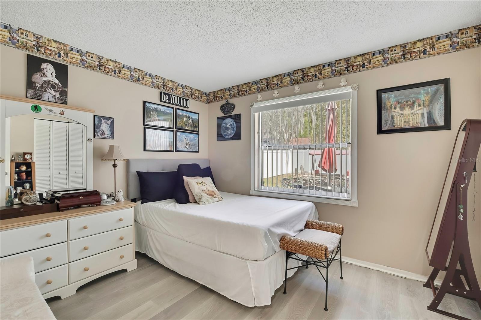 CARROLLWOOD MEADOWS UNIT VI SE - Residential