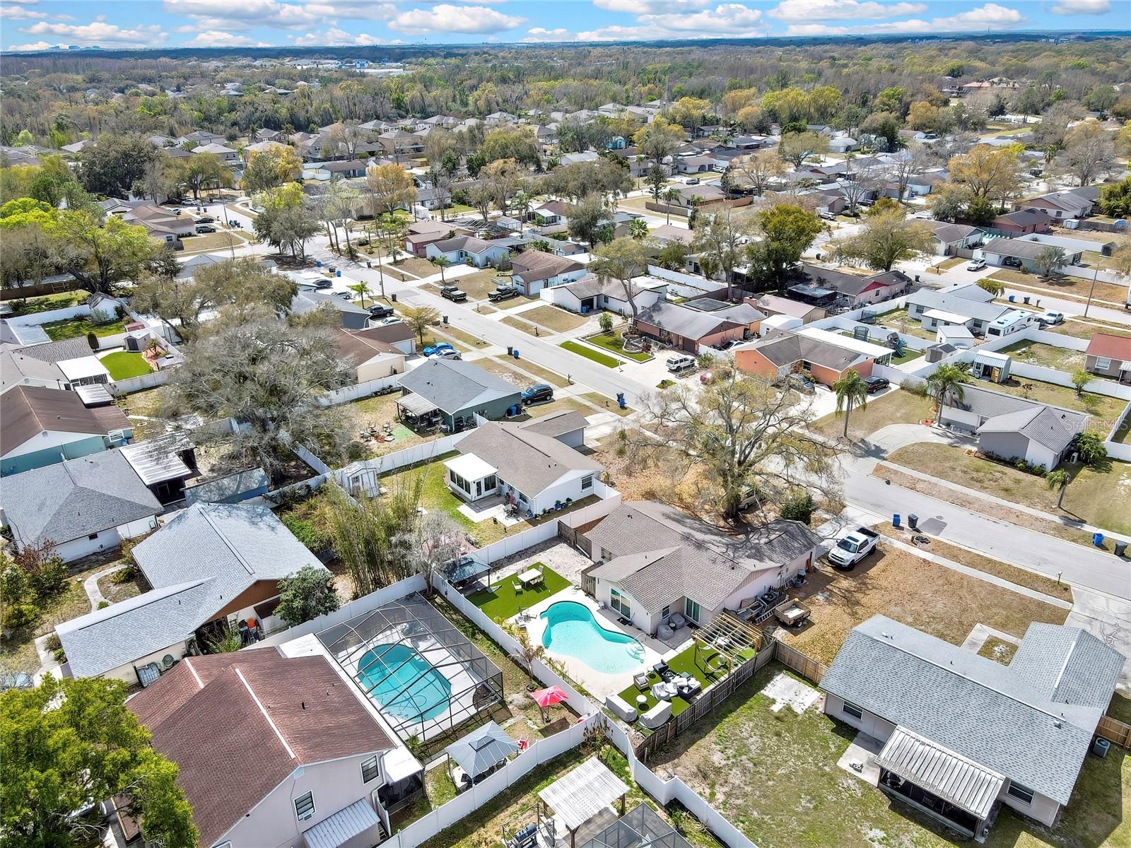 CARROLLWOOD MEADOWS UNIT VI SE - Residential