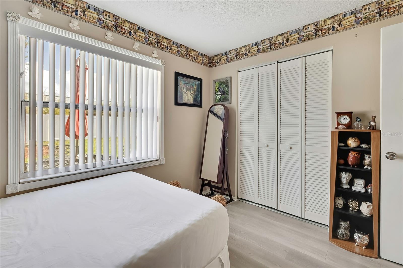 CARROLLWOOD MEADOWS UNIT VI SE - Residential