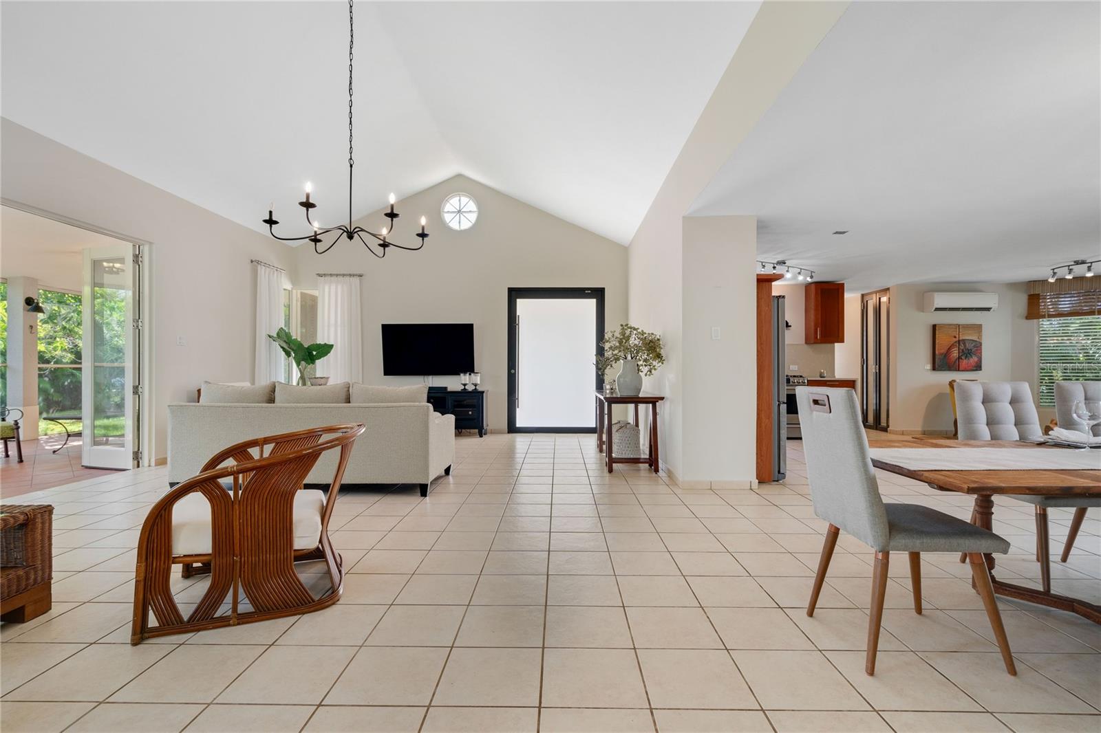 346 CAMINO DEL CUPEY