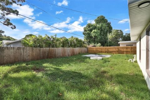 A home in SEMINOLE