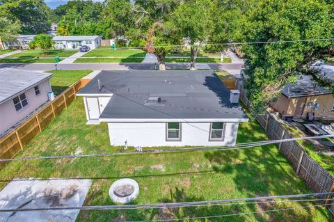 A home in SEMINOLE