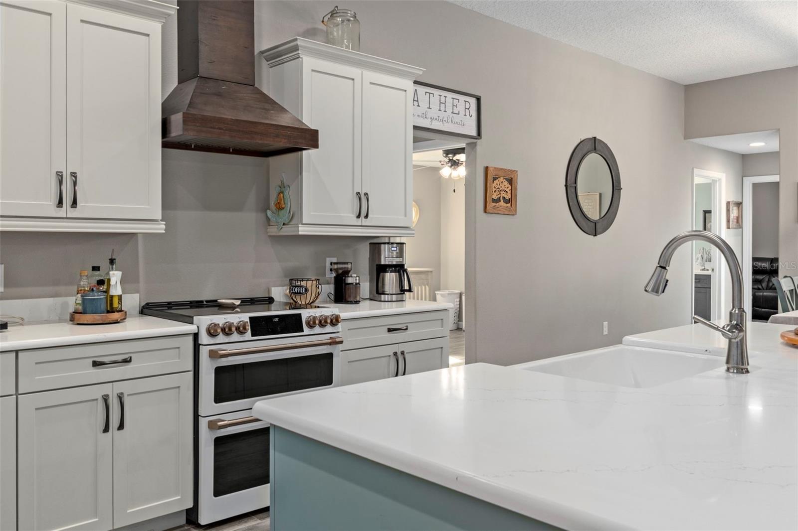 PINE RIDGE UNIT 02 - Residential