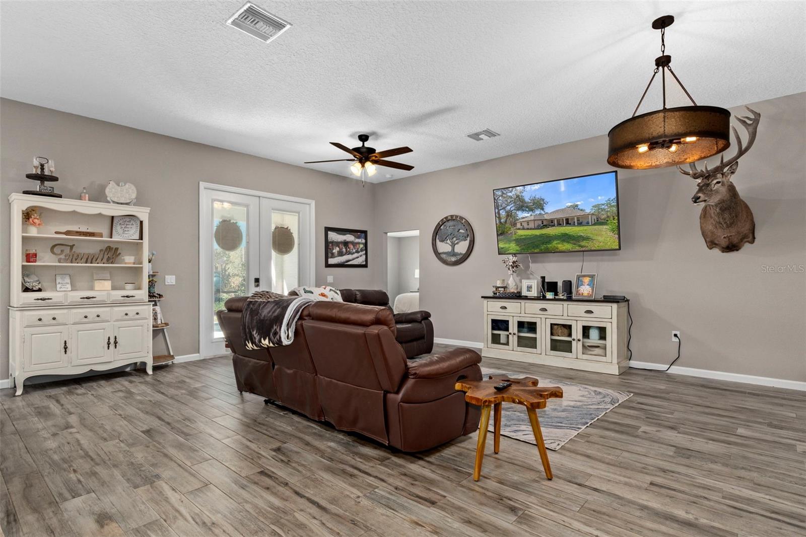 PINE RIDGE UNIT 02 - Residential