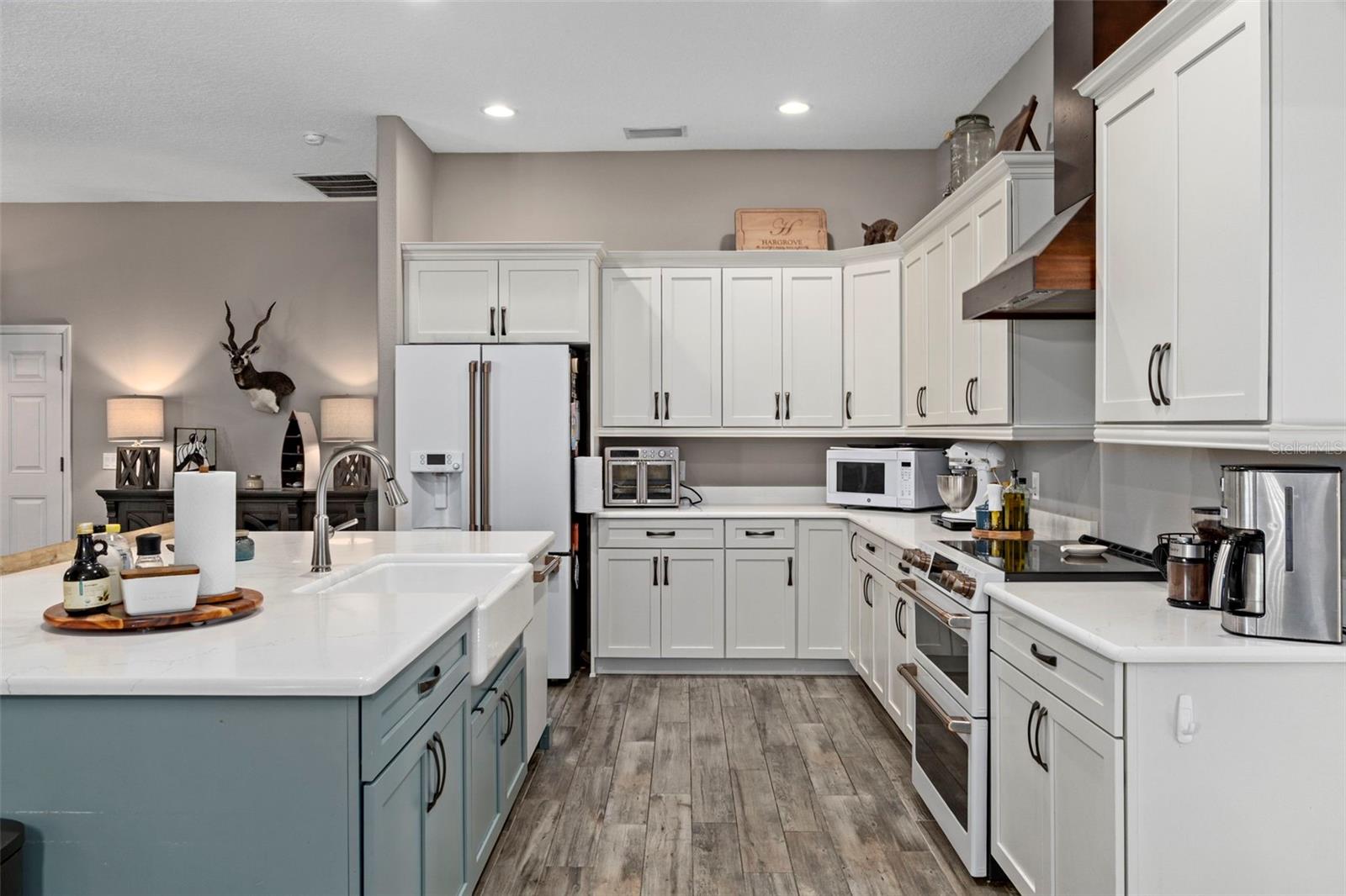 PINE RIDGE UNIT 02 - Residential