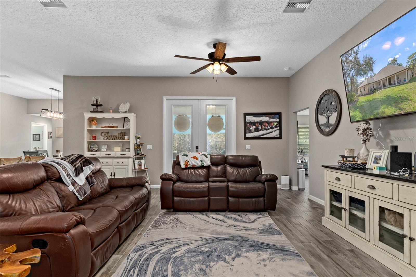 PINE RIDGE UNIT 02 - Residential