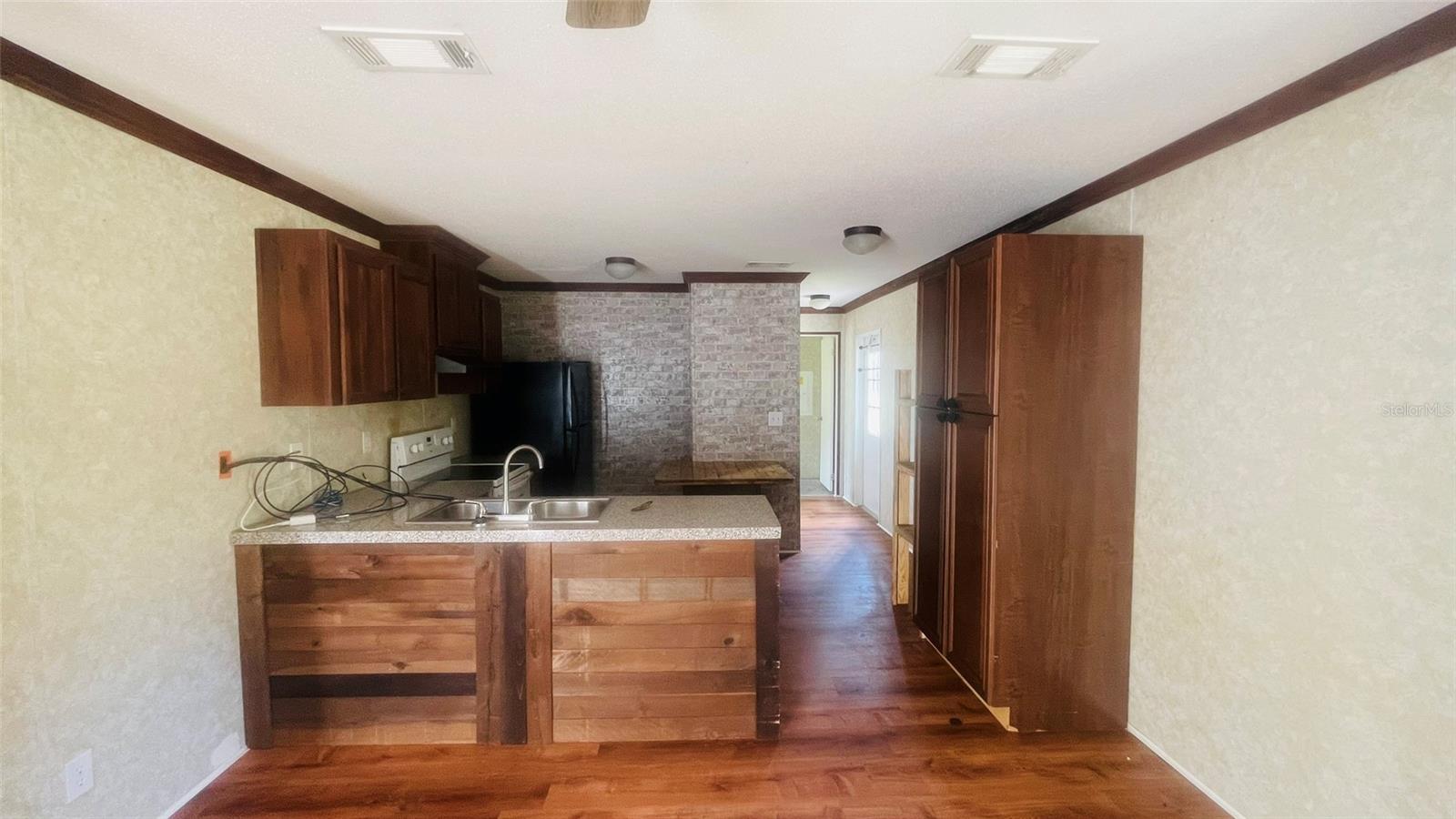 WILLISTON HIGHLANDS UNIT 7 - Residential