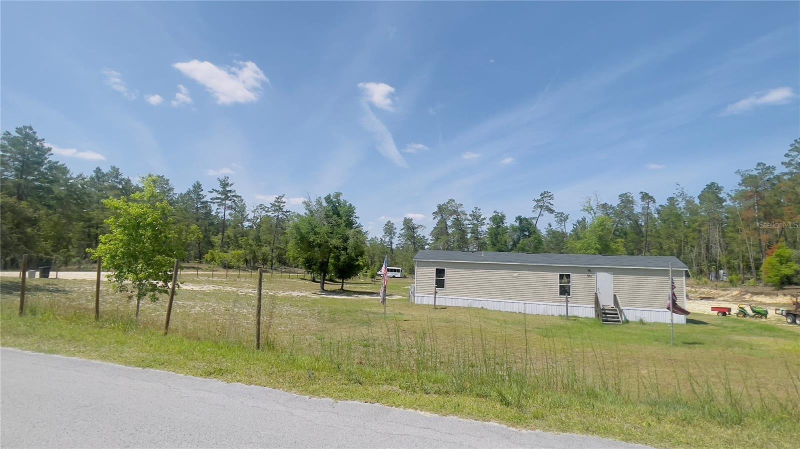 WILLISTON HIGHLANDS UNIT 7 - Residential